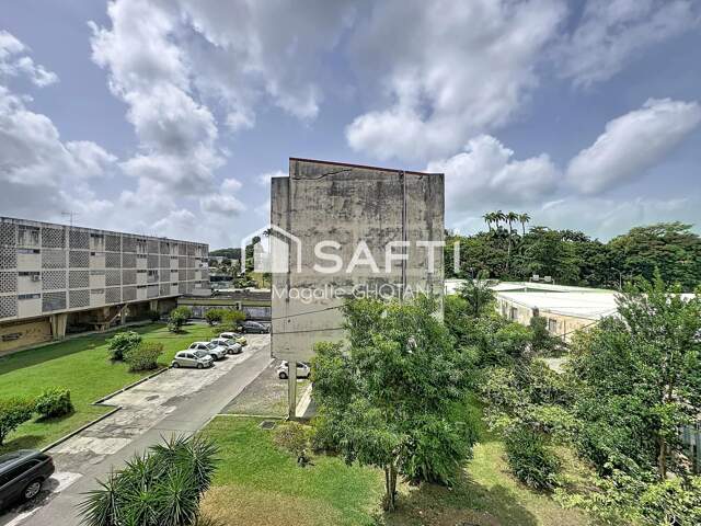 Appartement T4 au cœur des Abymes — photo du bien