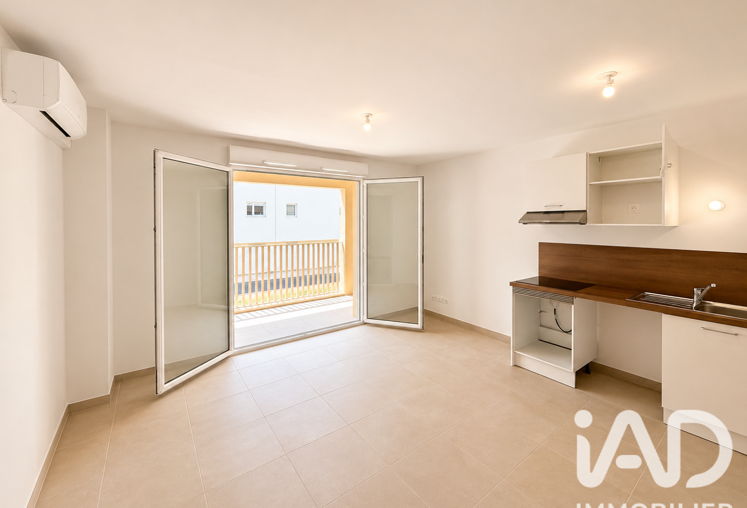 Vente Studio 1 pièce — photo 1
