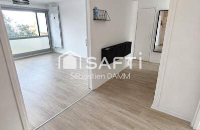 MULHOUSE  Appartement 3 pièces de 75 m²  Dernier étage avec ascenseur  2 balcons  Garage  Cave — photo du bien