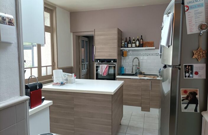 maison mitoyenne avec du potentiel et chaleureuse — photo 3