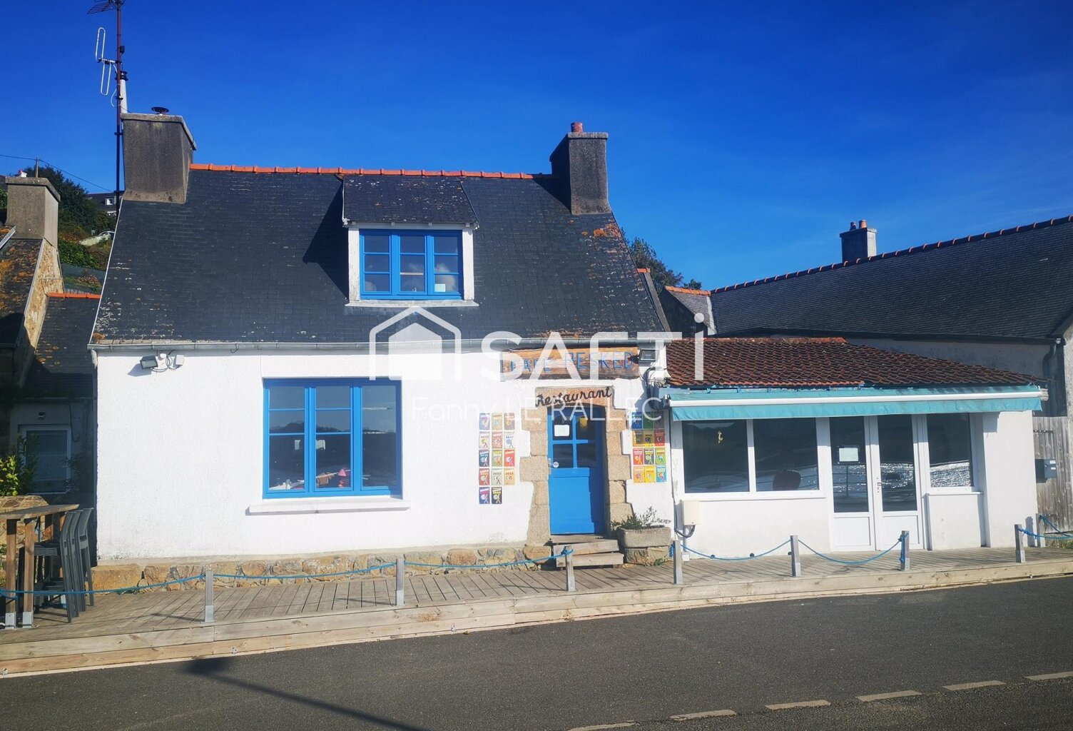 RESTAURANT PIEDS DANS L'EAU — photo 1