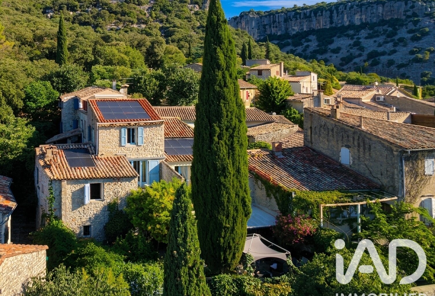 Vente Maison/villa 10 pièces — photo 1
