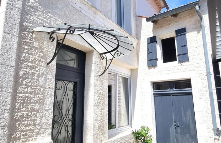 Maison de caractère avec cour et studio — photo 2