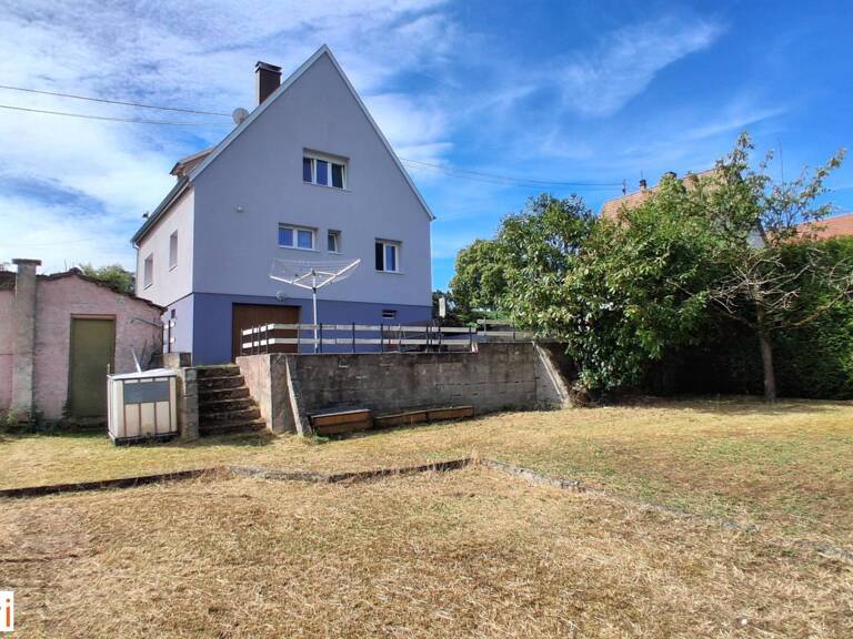 Maison rénovée et fonctionnelle avec grand jardin — photo 1