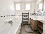 Maison semi plain-pied de 4 chambres  Magnifique jardin et garage — photo 4