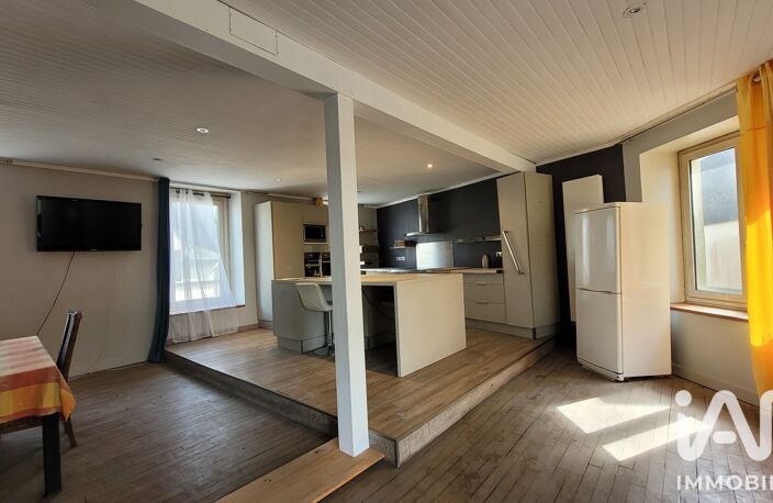 Vente Maison/villa 7 pièces — photo 2