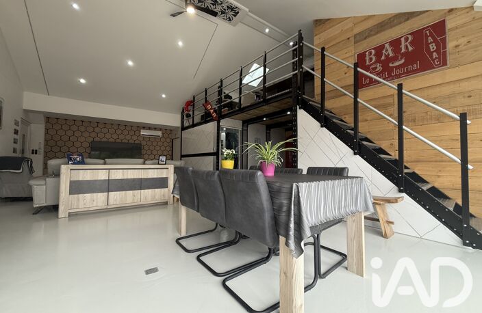 Vente Immeuble 2 611 m&sup2; — photo 3