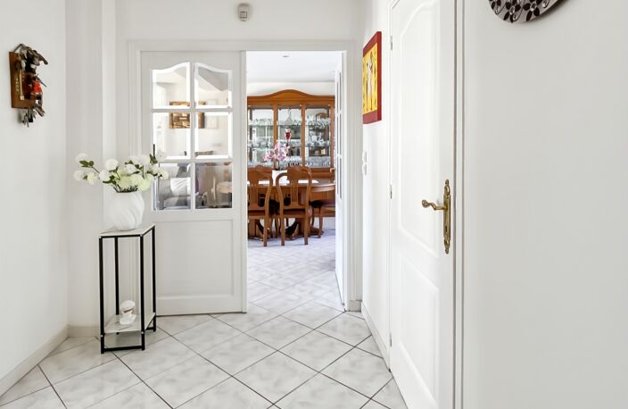 Vente Maison/villa 6 pièces — photo 2