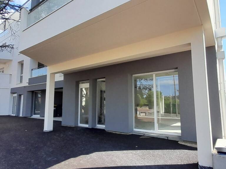 Vente Boutique/Local commercial 86 m&sup2; — photo 1