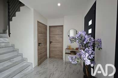 Maison 6 pièces 499000 €