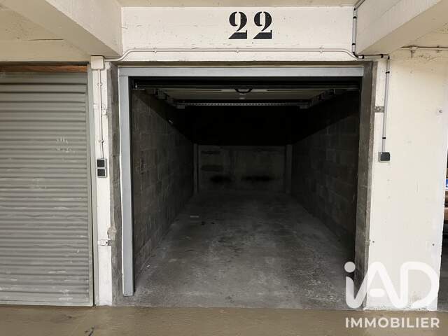 Vente Garage 11 m&sup2; — photo du bien