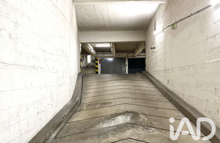 Vente Garage 11 m&sup2; — photo 3