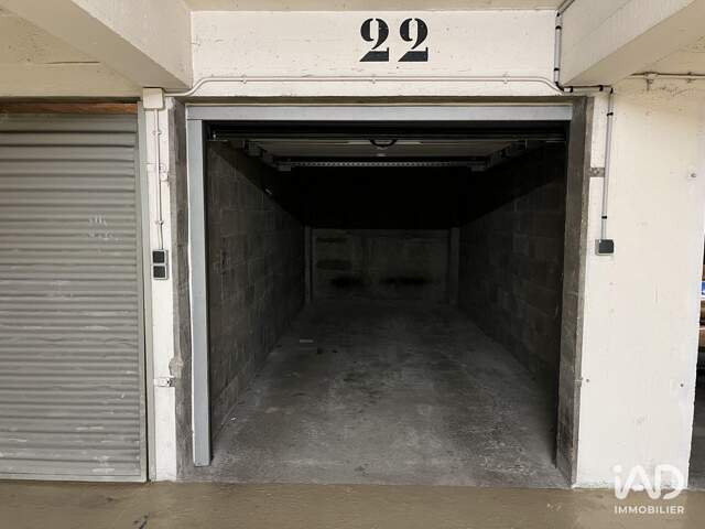Location Parking 11 m&sup2; — photo du bien