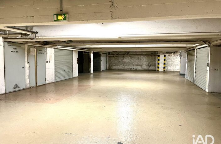 Location Parking 11 m&sup2; — photo 5