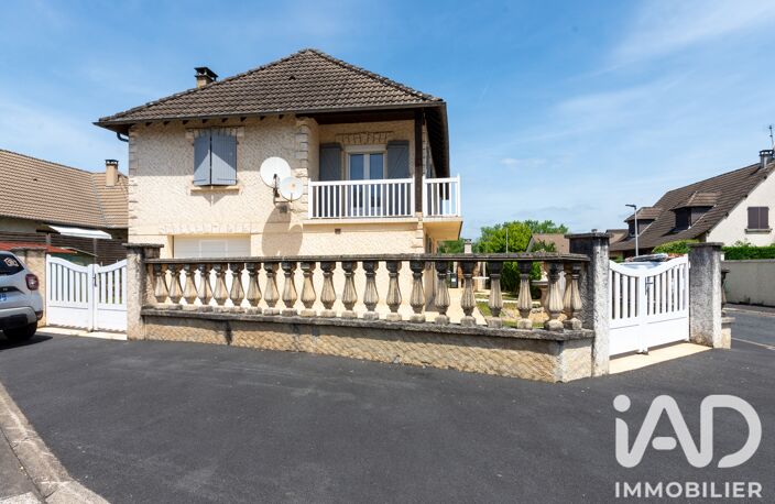 Vente Maison/villa 5 pièces — photo 2