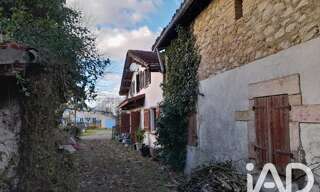 Maison 9 Pièces 200 m² à vendre à Vicq-d'Auribat (40380)