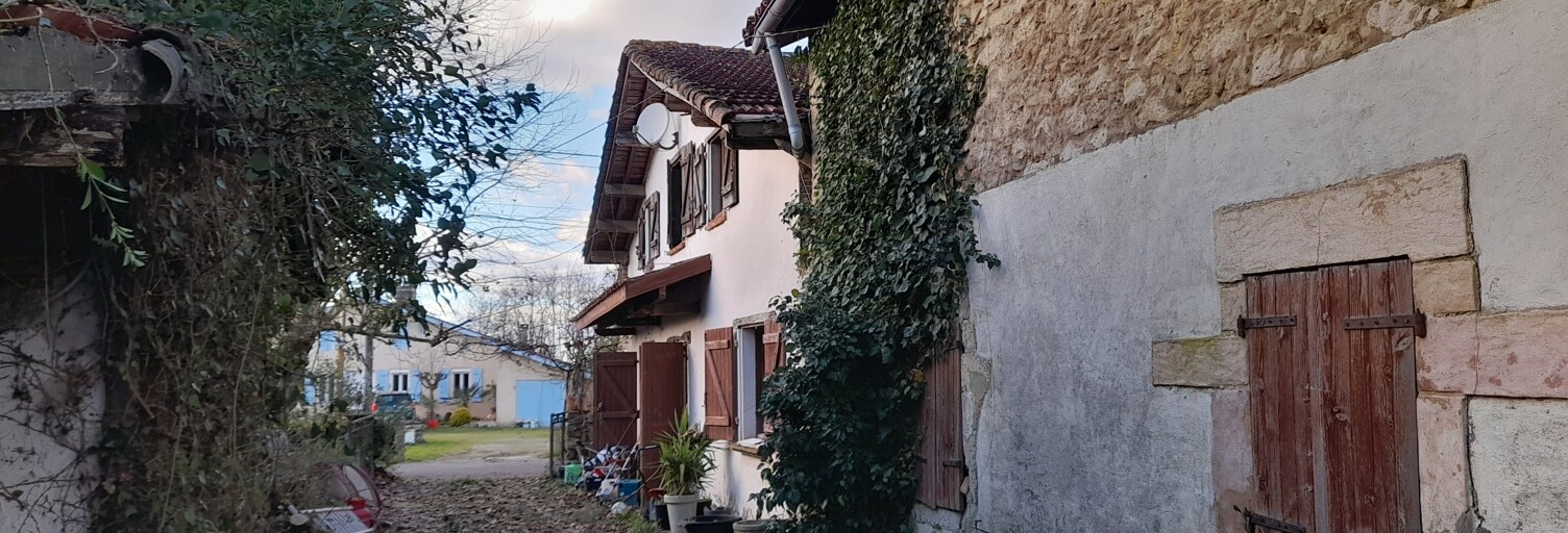 Maison 9 Pièces 200 m² à vendre à Vicq-d'Auribat (40380)