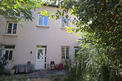 Immeuble  676000 €