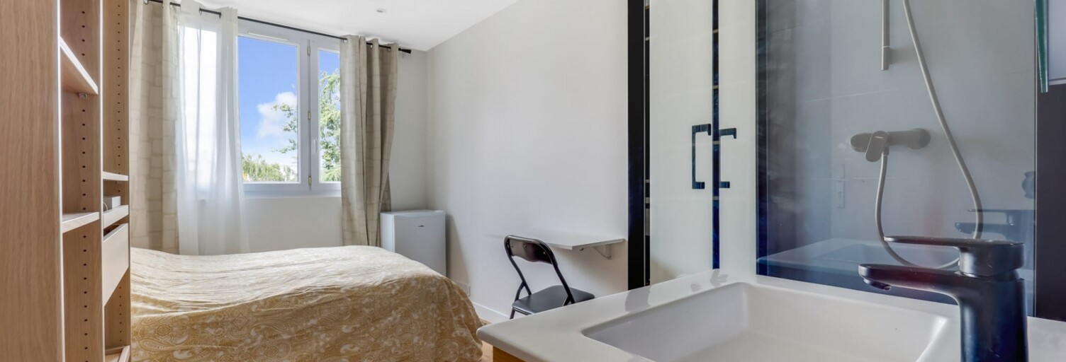 Appartement 1 Pièce 10 m² à louer à Chilly-Mazarin (91380)
