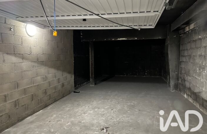 Vente Garage 42 m&sup2; — photo 3
