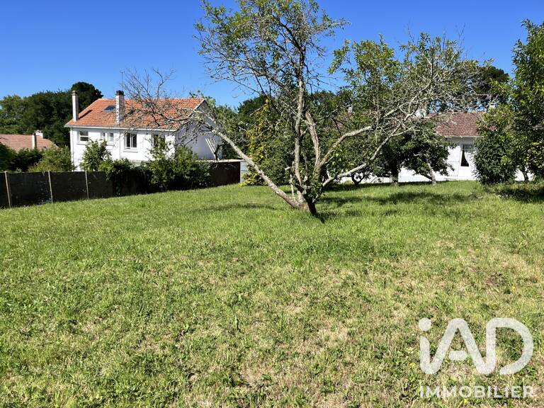 Vente Terrain 781 m&sup2; — photo 1
