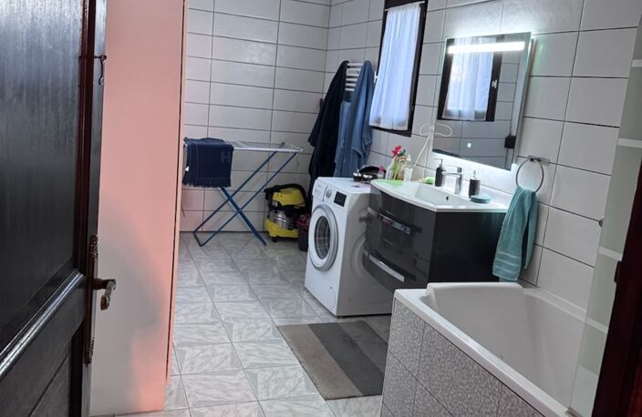 Vente Maison/villa 4 pièces — photo 2