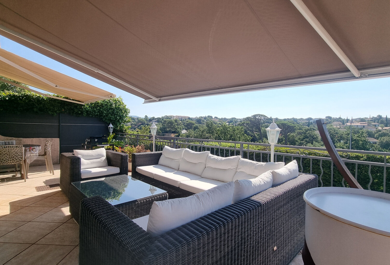 VILLA 4 PIECES FREJUS TOUR DE MARE — photo 1