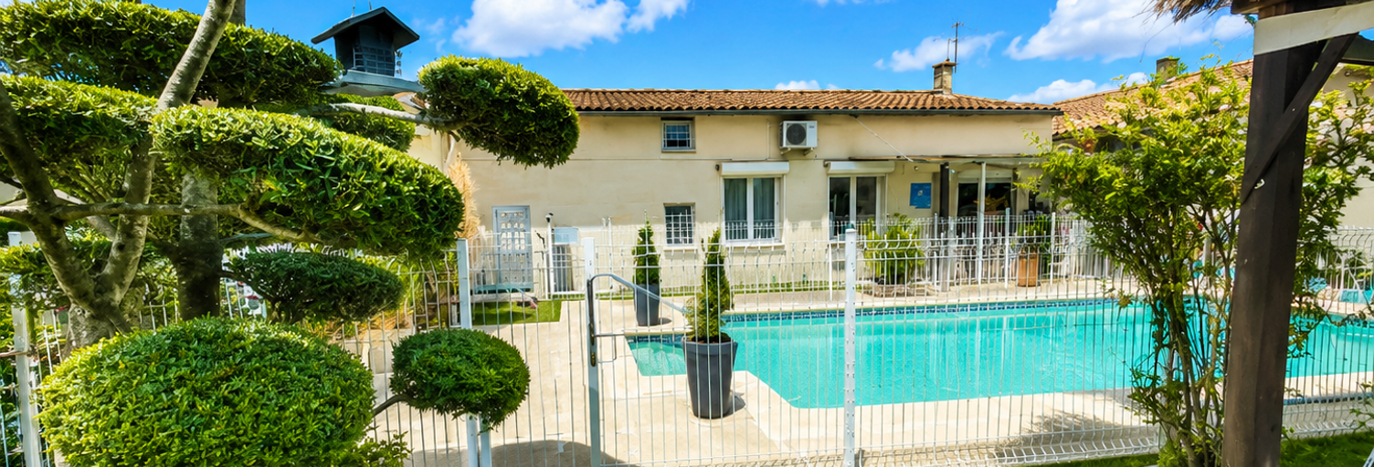 Maison 5 Pièces 182 m² à vendre à Saint-Denis-de-Pile (33910)