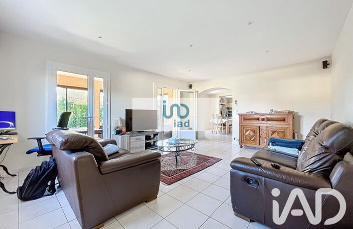 Vente Maison/villa 4 pièces — photo 2