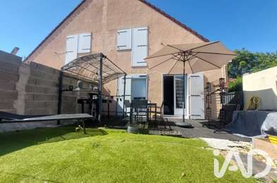 Appartement 4 pièces 174000 €