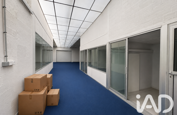 Vente Boutique/Local commercial 1 103 m&sup2; — photo 5