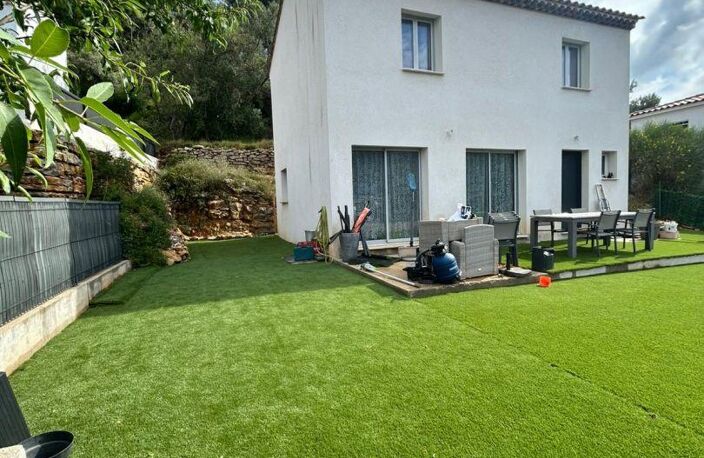 Vente Maison/villa 4 pièces — photo 2