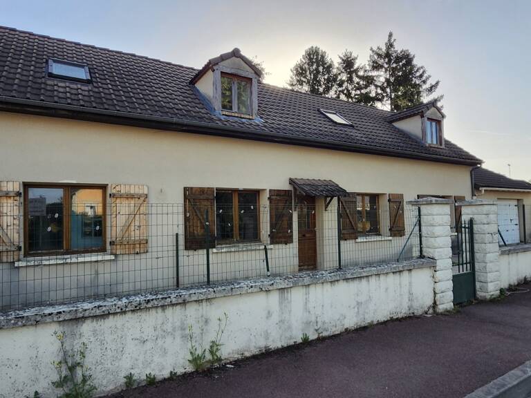 Vente Maison/villa 4 pièces — photo 1