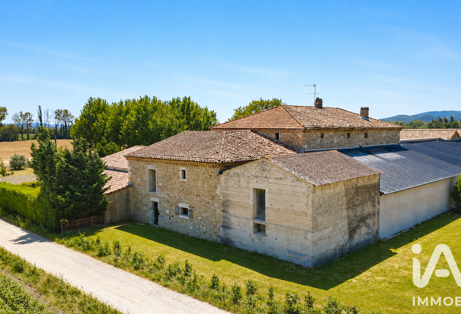 Vente Immeuble 320 m&sup2; — photo 1