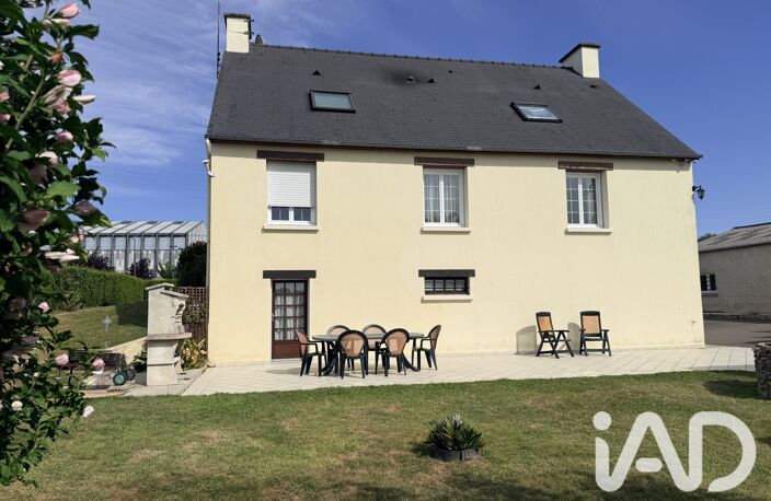 Vente Maison/villa 9 pièces — photo 2