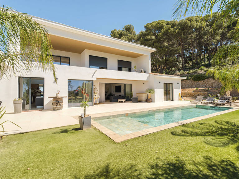 Maison contemporaine - 255m2 - piscine - Studio — photo 1