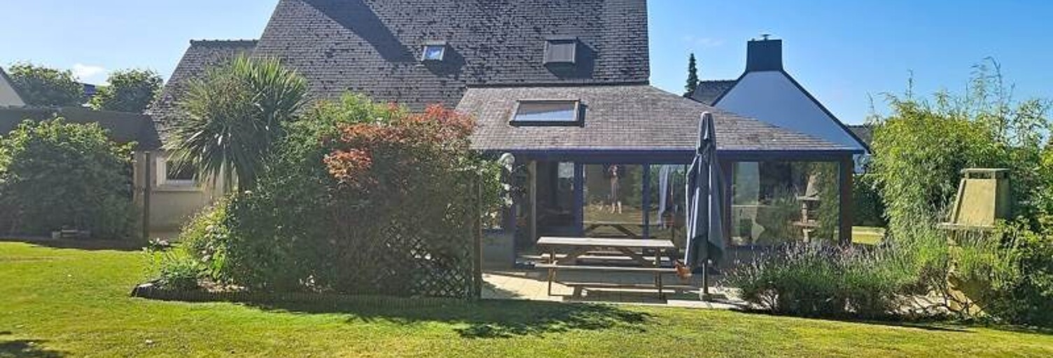 Maison 8 Pièces 101 m² à vendre à Guimiliau (29400)