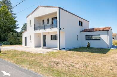 Maison 6 pièces 335700 €