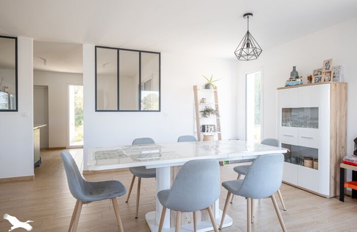 Contemporaine de 6 pièces principales — photo 4