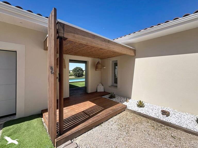 Contemporaine de 6 pièces principales — photo 1