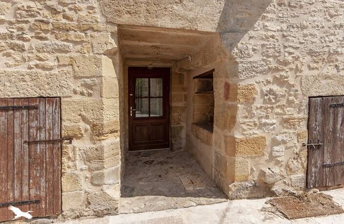 Maison en pierre de 6 pièces principales — photo 2