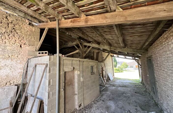 Maison en pierre de 4 pièces principales — photo 5
