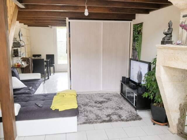 Immeuble 115 m² à Angoulême — photo du bien