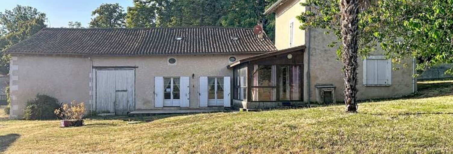 Maison 10 Pièces 235 m² à vendre à Saint-Privat-en-Périgord (24410)