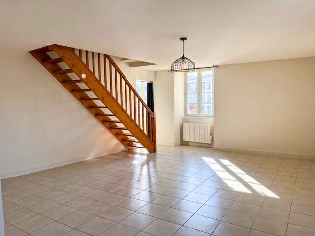 Immeuble à Jonzac — photo du bien