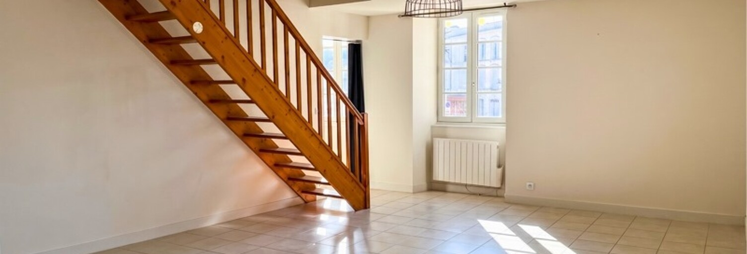 Immeuble   m² à vendre à Jonzac (17500)