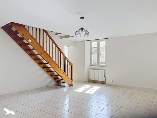 Immeuble à Jonzac — photo du bien