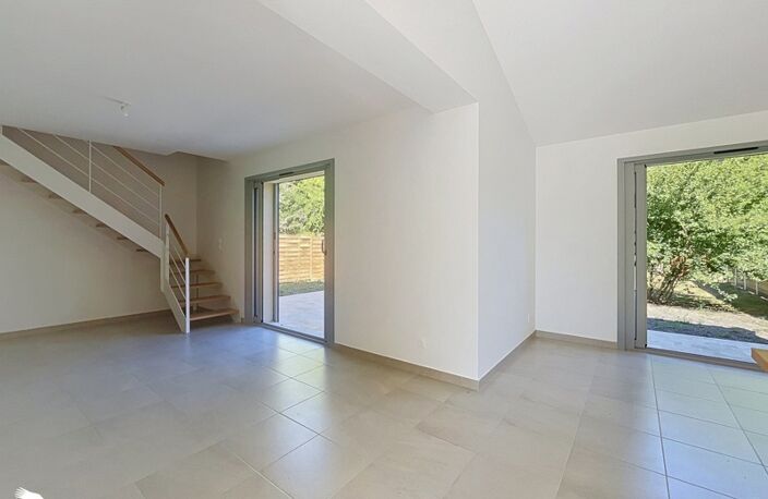 Contemporaine de 4 pièces principales — photo 2