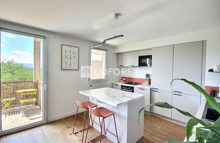 Appartement Andrézieux-Bouthéon 4 pièces 3 chambres 87 m2 - Vue - Terrasse - Garage — photo 4