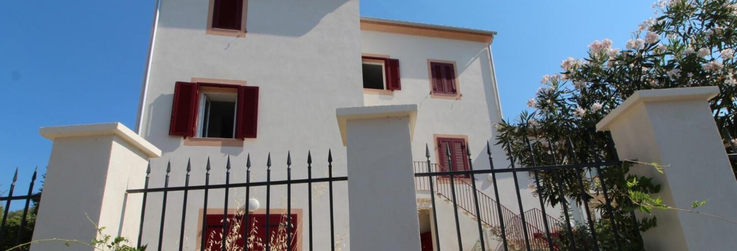 Maison  126 m² à louer à Afa (20167)